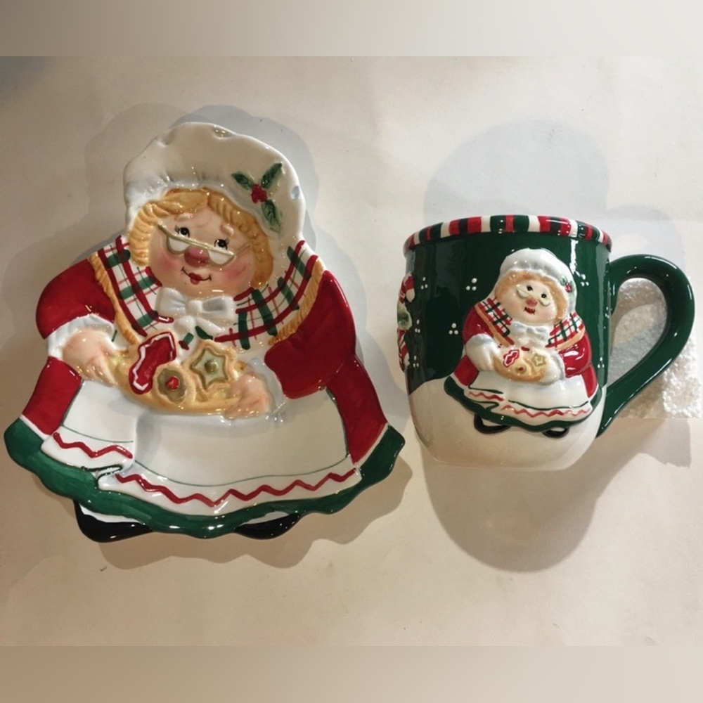FITZ & FLOYD Gift Gallery Mrs Claus Cookie Plate & Mug Set lcsr